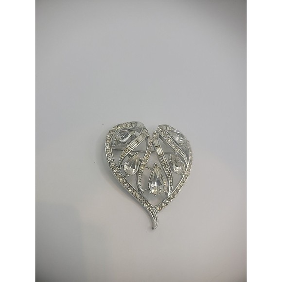 Vintage Coro Pin Brooch Ornate Heart Crystal Teardrop Jewelry Costume - Picture 5 of 16
